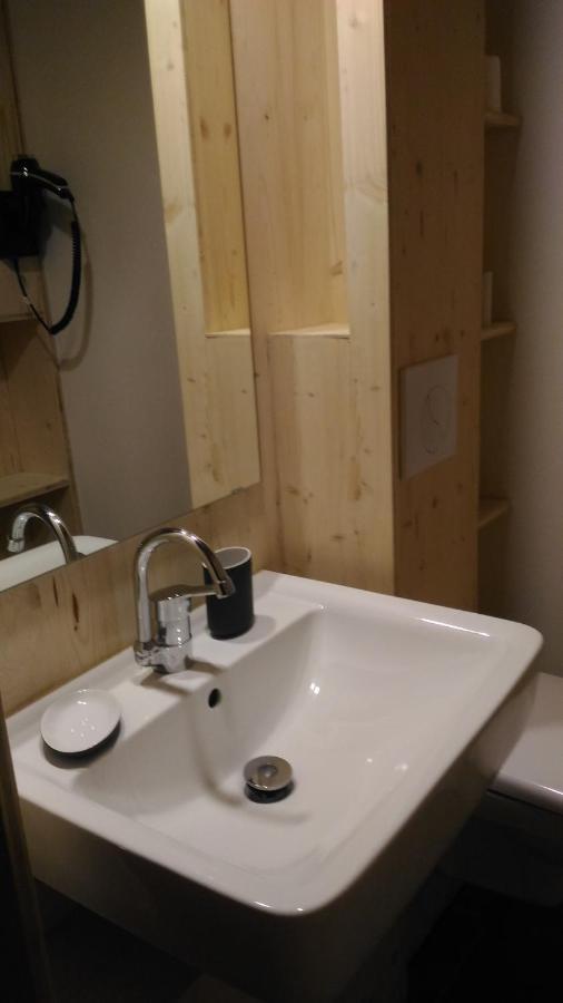 Lons Appartement T1 Centre Ville Ngoại thất bức ảnh